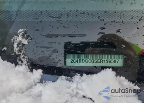 2014 Dodge Grand Caravan Sxt from USA, damaged, VIN 2C4RDGCG5ER199587